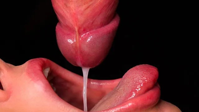 Décharge gros plan avec fellation mouillée asmr