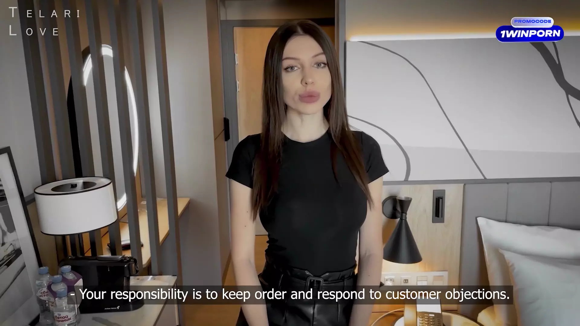 Hotel manager services client's complaint like a pro