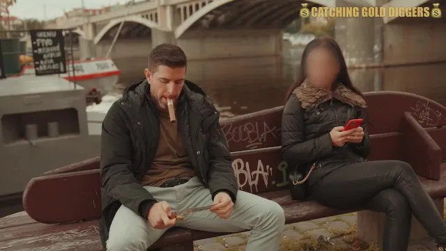 Garota tcheca fodida apaixonadamente por estranho artístico