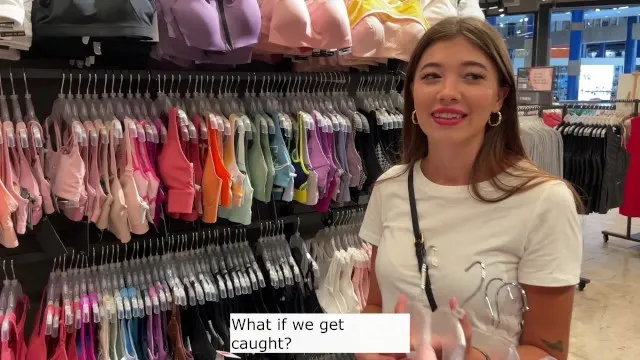 Fitting room blowjob / she swallows too much cum