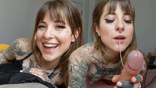Awlivv's hot tatted sister shares my bed