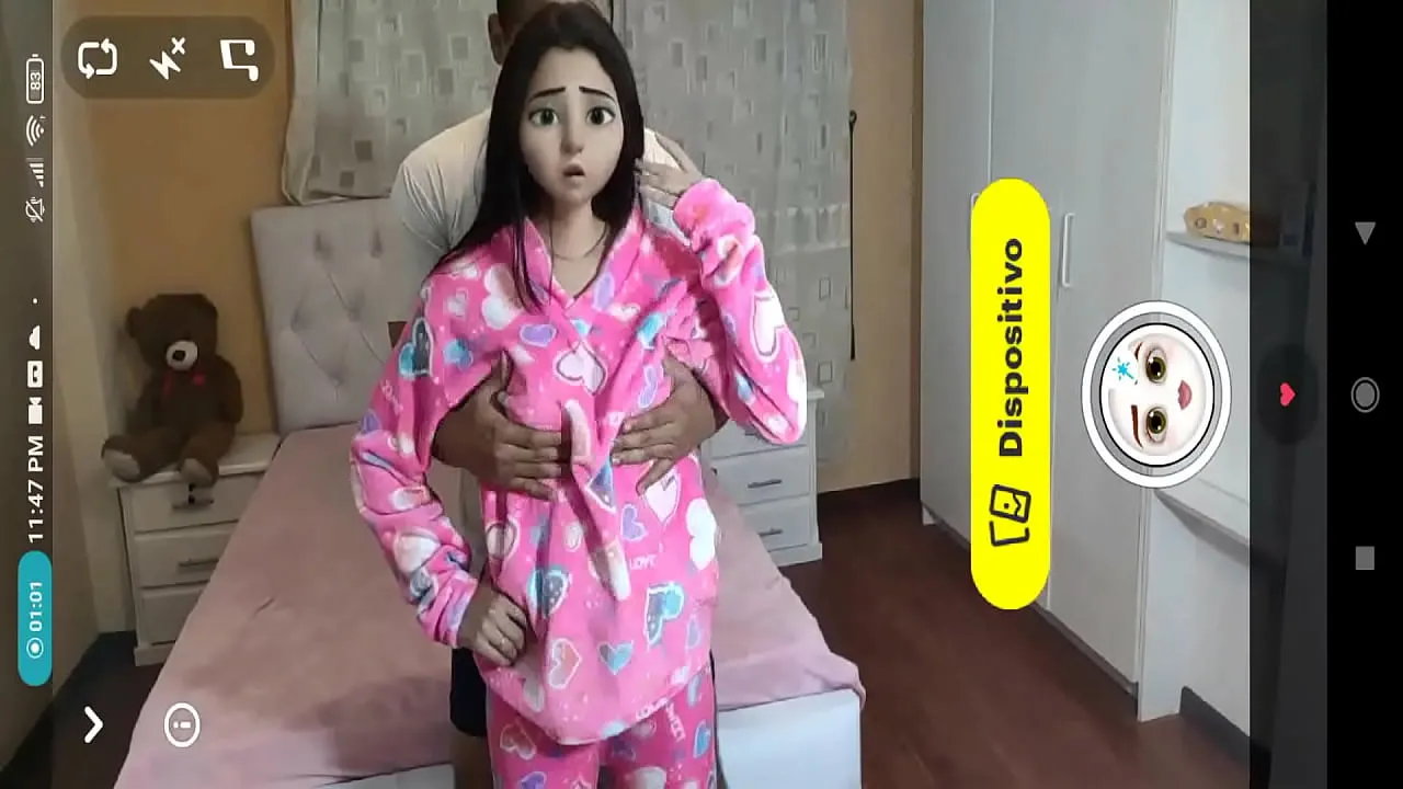 سيدة ناضجة تتناك خلفيًا من مُعتني شاذ يصور بالهاتف