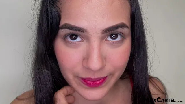 Fresh 18-year-old teen in her first amateur video