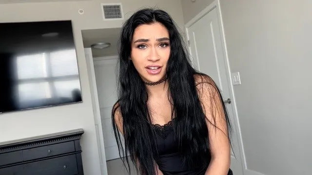 Goth step sister proves her anal skills