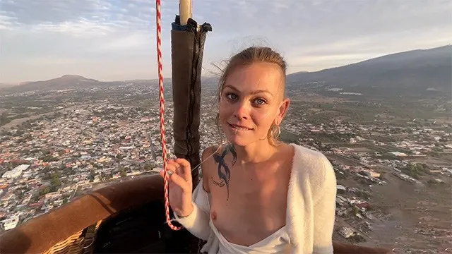 Risky anal milf and teen blowjob on hot air balloon
