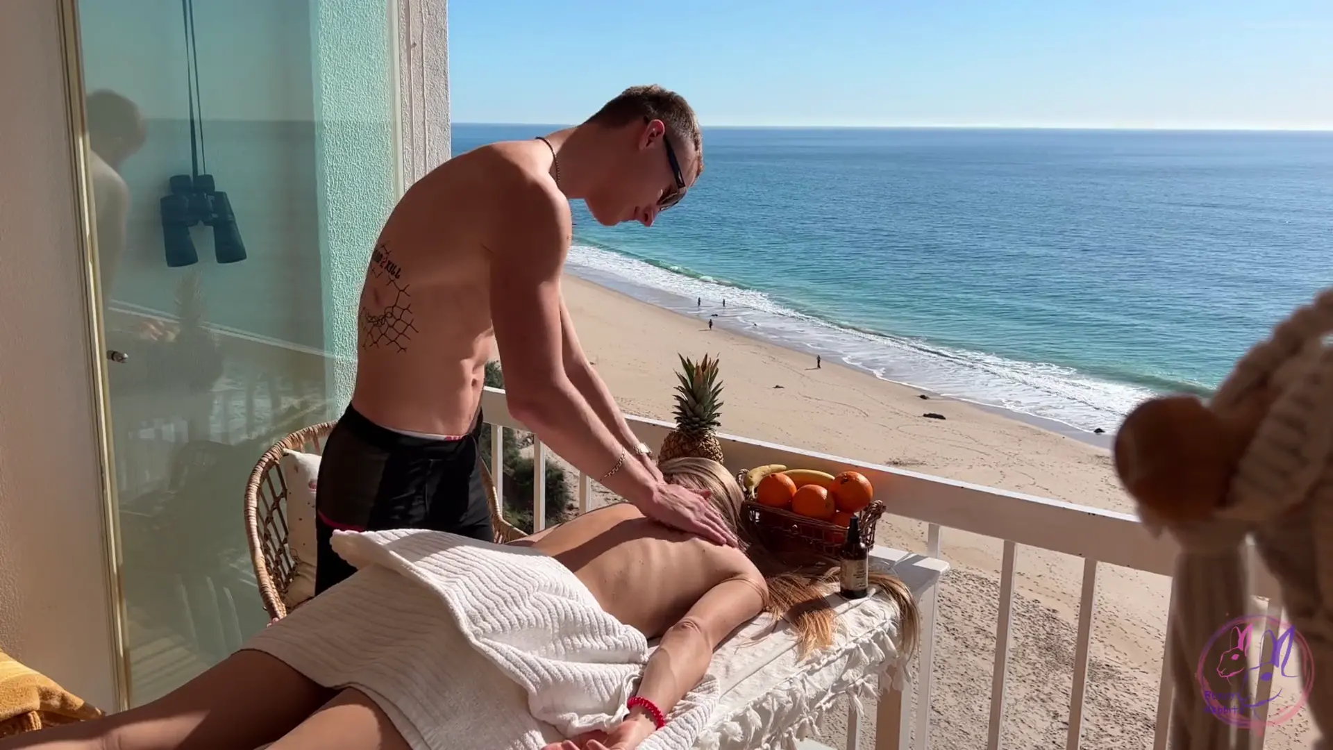 Public anal milf gets deep massage from teen masseur
