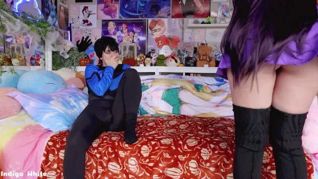 Blackfire seduces nightwing!