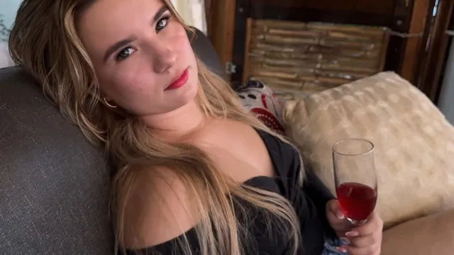 Teen latina cheats with bf's friend despite being angry at him