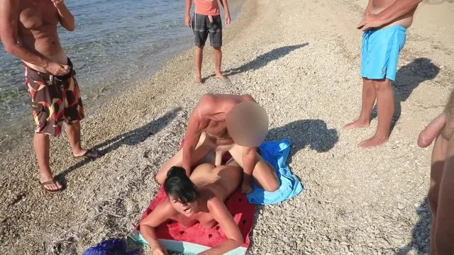 夏の中出しアナル乱交 熟女と少女たち