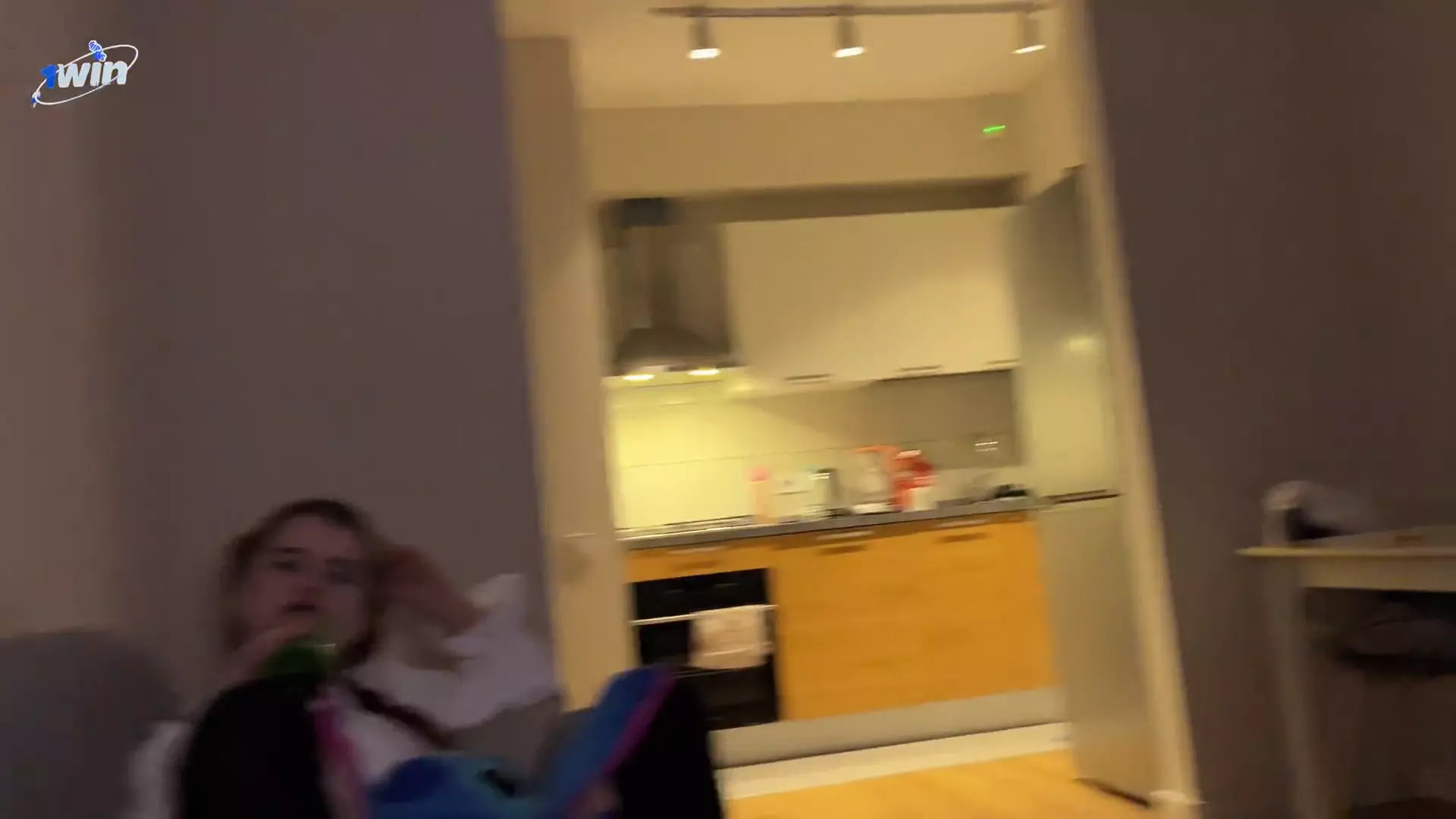 Stepsister wanted to taste stepbrother's dick