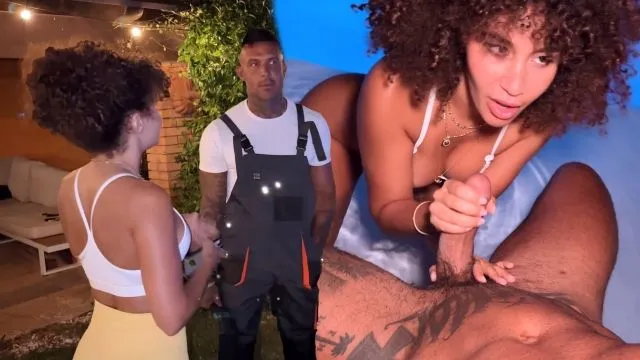 снаружи электрик ебёт milf жёстко, хочу его член