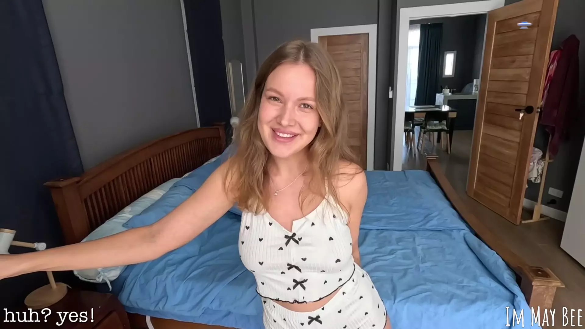 Milf voisine reçoit creampie anal après infidélité