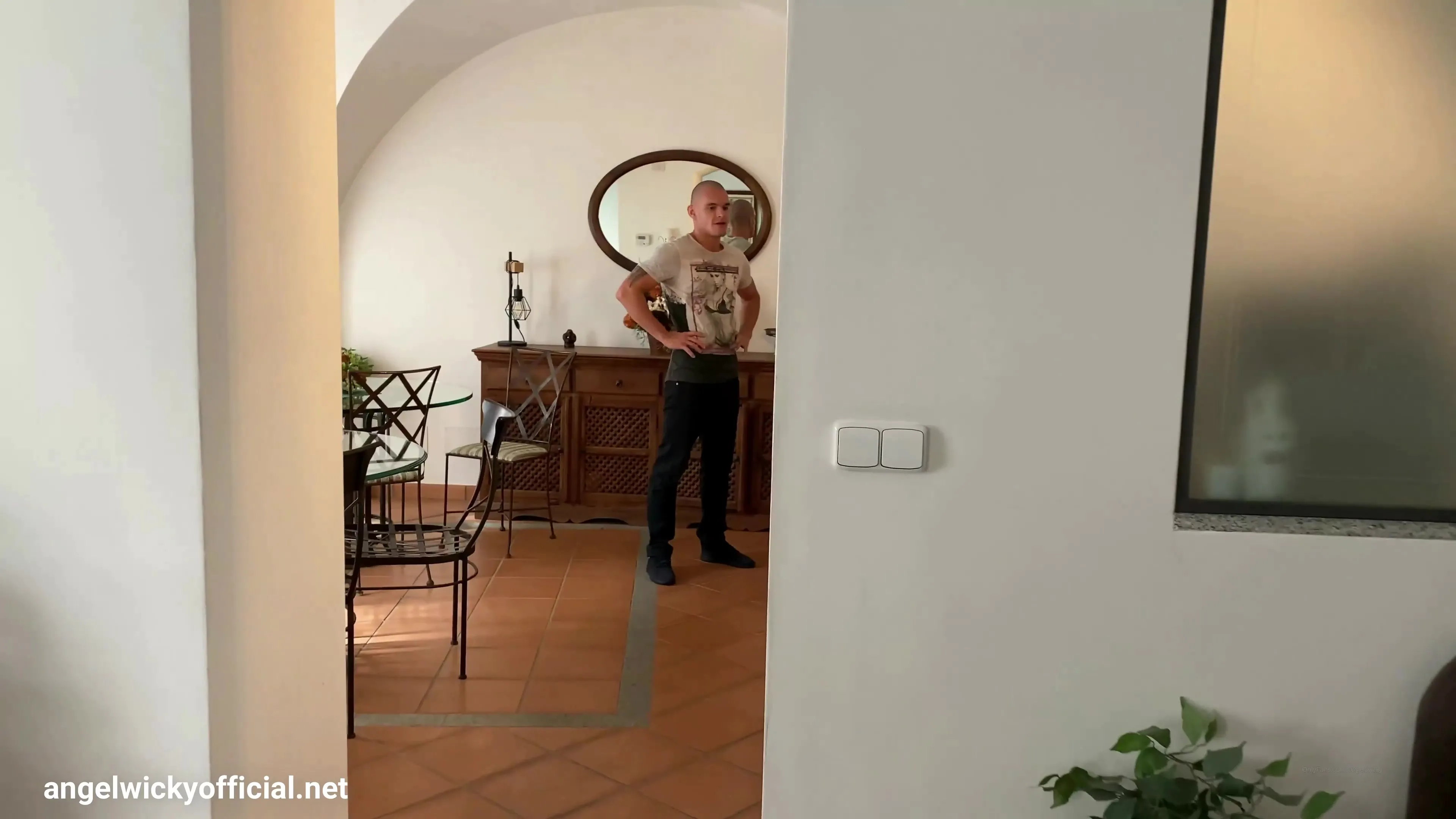 Milf landlord gets anal from teen renter