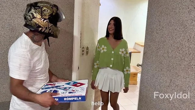 Pizza delivery ex milf teen amateur anal blowjob
