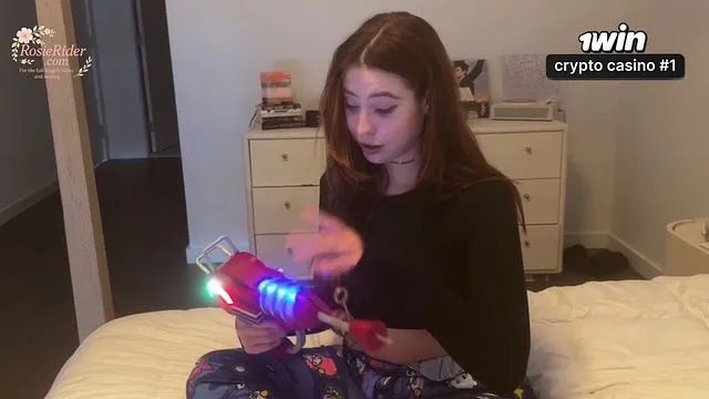 College stepsis craves creampie sex before class