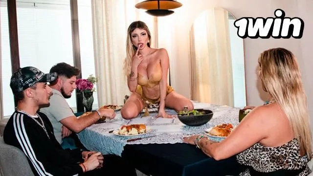 チリ人熟女ガティタヴェヴェヴェ家族の夕食後アナルデザート