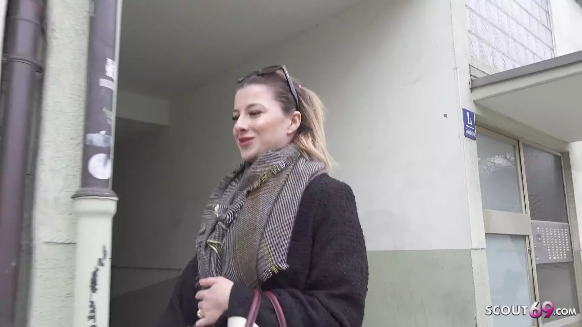 Mia minou's first porn casting - german tiktok teen