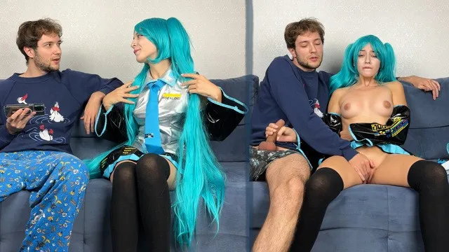 Hatsune miku cosplay handjob and pussy fingering to mutual orgasm