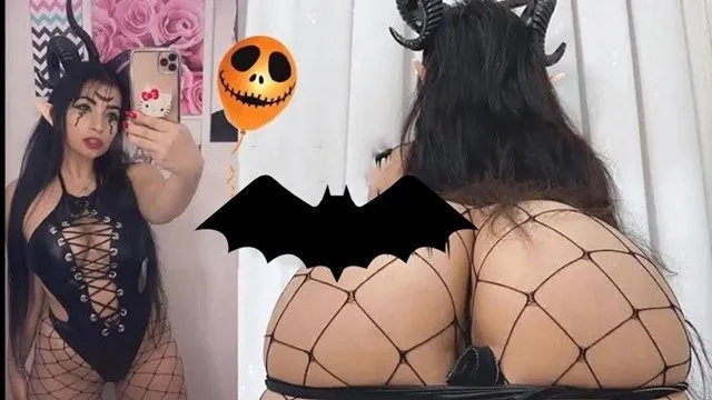 Big tits succubus cosplay horror porn sucks dick and swallows