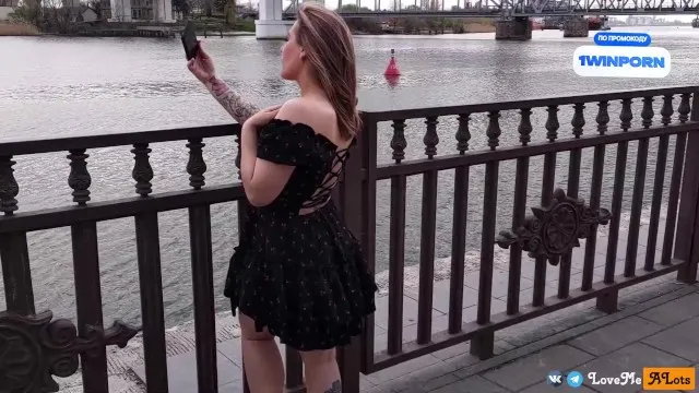 Random street fan licks wet milf pussy and cums on face