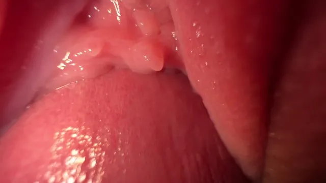 Stepsister's tight pussy gets pounded
