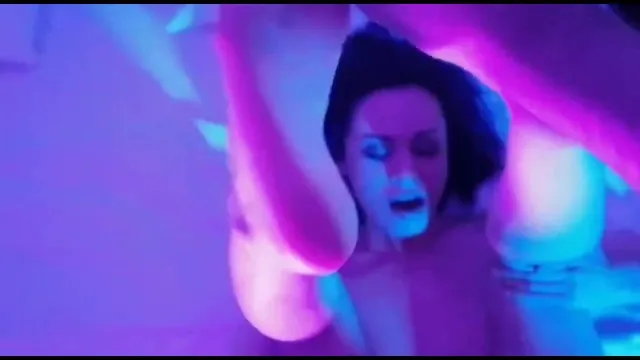Sex sauvage brutal avec fessée, bâillon, rimjob, fellation et facial